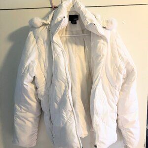 Girls white puffy coat